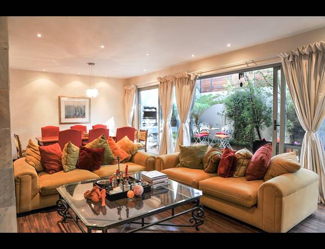 2 BEDROOM TOWNHOUSE FOR SALE IN ATHOLL